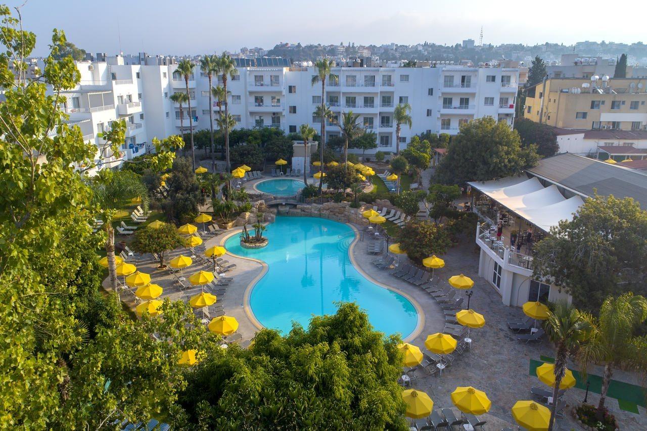 Mayfair Gardens Hotel Paphos Exterior photo